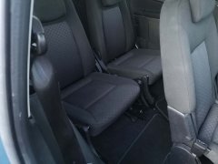 boot_seats.jpg